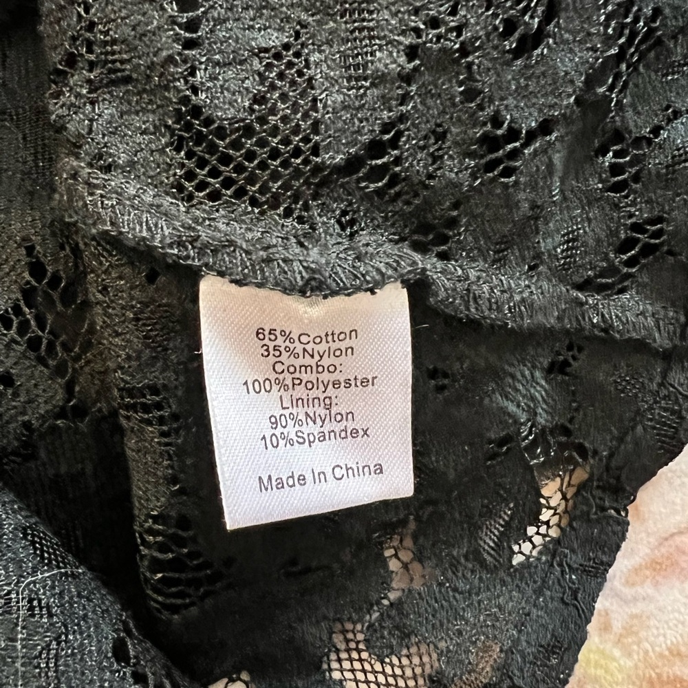 Tuckernuck Black Lace Peplum Blouse - Picture 8 of 10
